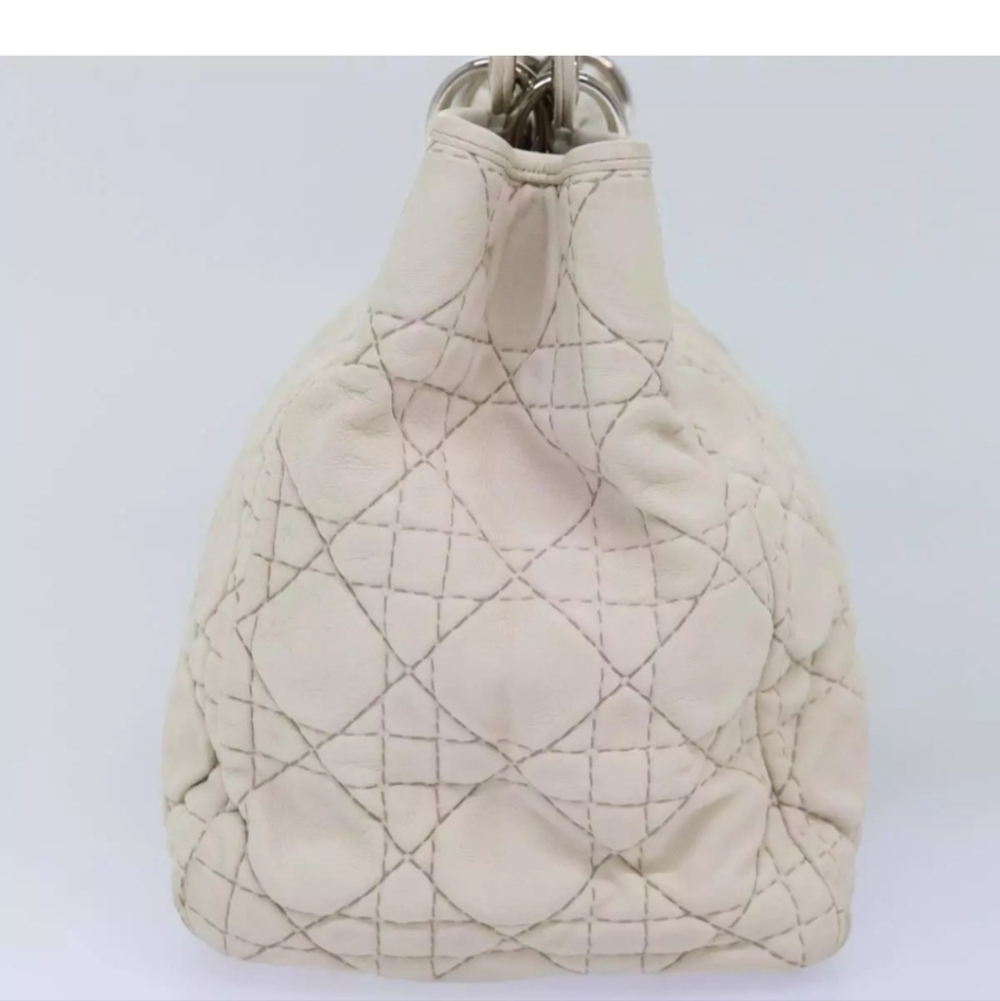 CHRISTIAN DIOR Lady Dior Cannage Cream/White Leather Hand Bag! - Picture 3 of 16